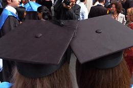 «Io come Giada, ho mentito sulla laurea e sono rimasto solo»