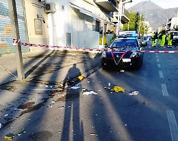 Dramma a Terzigno, operatore ecologico travolto da un'auto e ucciso