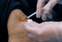 Nessuno stop alle vaccinazioni in Campania, «Domani convocazioni regolari»