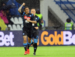 Mario Rui fa felice Ancelotti, il Napoli batte la Spal