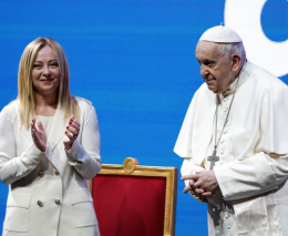 Papa Francesco: «Natalità e accoglienza due facce della stessa medaglia»
