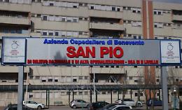 Choc nella cappella dell'ospedale, distrutta statua di San Pio