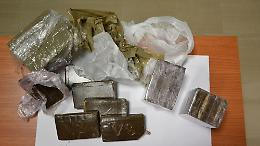 Oltre 5 chili di hashish in casa, arrestato 45enne