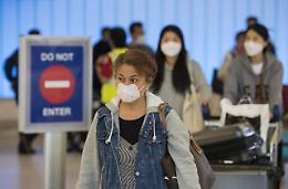 Nuova stretta delle regioni: test e quarantena per chi rientra dall’estero