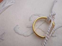 Matrimoni in calo, boom di coppie di fatto