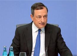 Draghi a Bruxelles: «Ripresa moderata, rischi al ribasso»