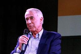 Pisapia: il Pd smetta di guardare a destra
