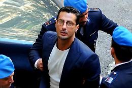 Corona resta in carcere più a lungo