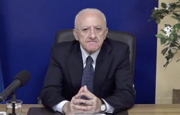 Covid, De Luca: siamo in quarta ondata, rischio ospedali ingolfati