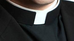 Si appropria delle offerte dei fedeli, sequestro per ex parroco