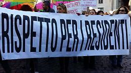 Marcia anti-movida, in trecento in piazza