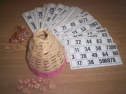 Covid, in dieci a giocare a tombola: tutti multati 
