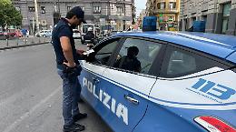 Non si ferma all’alt e investe un poliziotto, arrestato