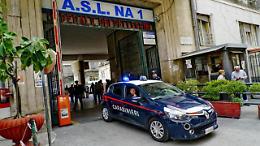Tentata rapina, giovane accoltellato alla gamba