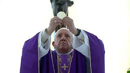 Papa Francesco oggi compie 7 anni di pontificato. E striglia i Vescovi