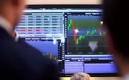 Piazza Affari accelera il rialzo: +10%