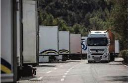 Economia di guerra: si fermano 70mila tir