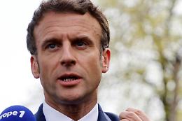 Ucraina, Macron: «Genocidio? Attenti alle parole». Monito della Cina