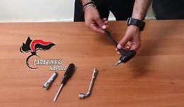 Pozzuoli, rubano auto: presi due complici