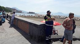 Fase 3, spiagge libere: a Napoli in campo la Protezione civile