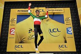 Tour de France, Aru in maglia gialla