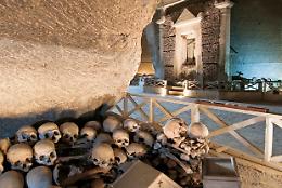  Napoli: chiusura temporanea cimitero delle Fontanelle 