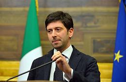 Covid, Speranza: «A fine inverno saremo salvi»