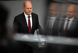 Ucraina, Scholz chiede a Putin ritiro forze Russia