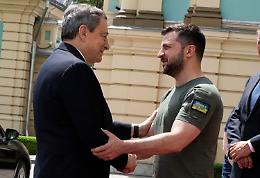 Guerra in Ucraina, Draghi telefona a Zelensky: pieno sostegno a Kiev