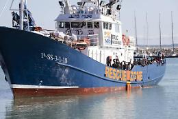 Migranti, domani a Napoli nave ong con 69 persone a bordo