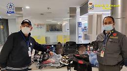 Maxisequestro di abiti contraffatti all'aeroporto di Capodichino