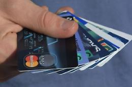 Scoperta gang delle carte clonate: 11 in manette