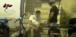 Droga e armi, maxi-operazione a Sorrento: 33 arresti