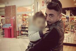 Bimbo ucciso a Cardito, sorellina disegna patrigno come un lupo