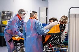 Variante Omicron, ultimo allarme: attenzione a questi sintomi 