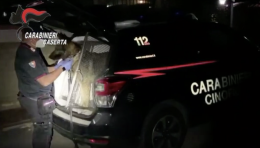 Pusher con reddito di cittadinanza, 48 indagati tra Napoli e Caserta