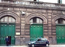 Rivolta a Poggioreale, via al processo: in 56 alla sbarra
