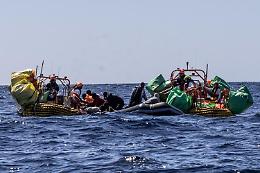 Migranti, «almeno 50 morti in naufragio su gommone partito da Libia»