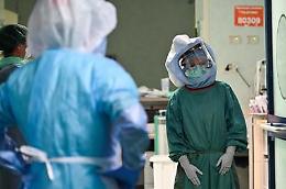 Coronavirus, Lopalco: «Il vaccino è una scommessa»