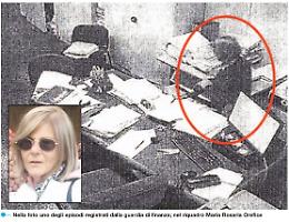 Atti giudiziari nell’immondizia, blitz della finanza in tribunale