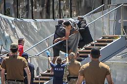 Migranti, affonda barcone al largo di Pylos in Grecia: almeno 78 morti