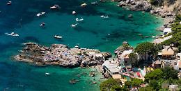Capri, stop al “tappeto" di barche a Marina Piccola