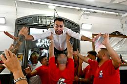 Di Maio in tour, ballo da “Nennella”