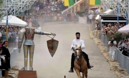 San Gennaro, piazza Mercato pronta per la rievocazione storica 