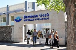 Metanolo nel sangue, muore bimba di nove anni