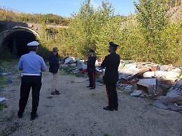 “Monnezza connection”, bomba ecologica sotto il tunnel che doveva collegare Arzano a Piscinola