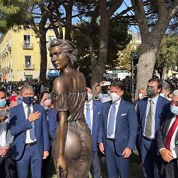 "La spigolatrice di Sapri": quando l'ideologia diventa Storia