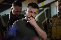 Ucraina, Zelensky: «A Olevnika campo di concentramento, Croce Rossa indaghi»