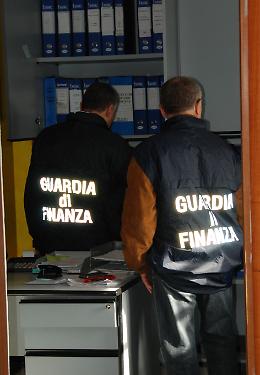 Sequestrati conti correnti a società di cliniche private a Caserta