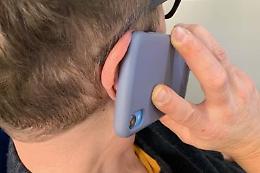 Tumori, «potenziale rischio da cellulari ma non ci sono prove»